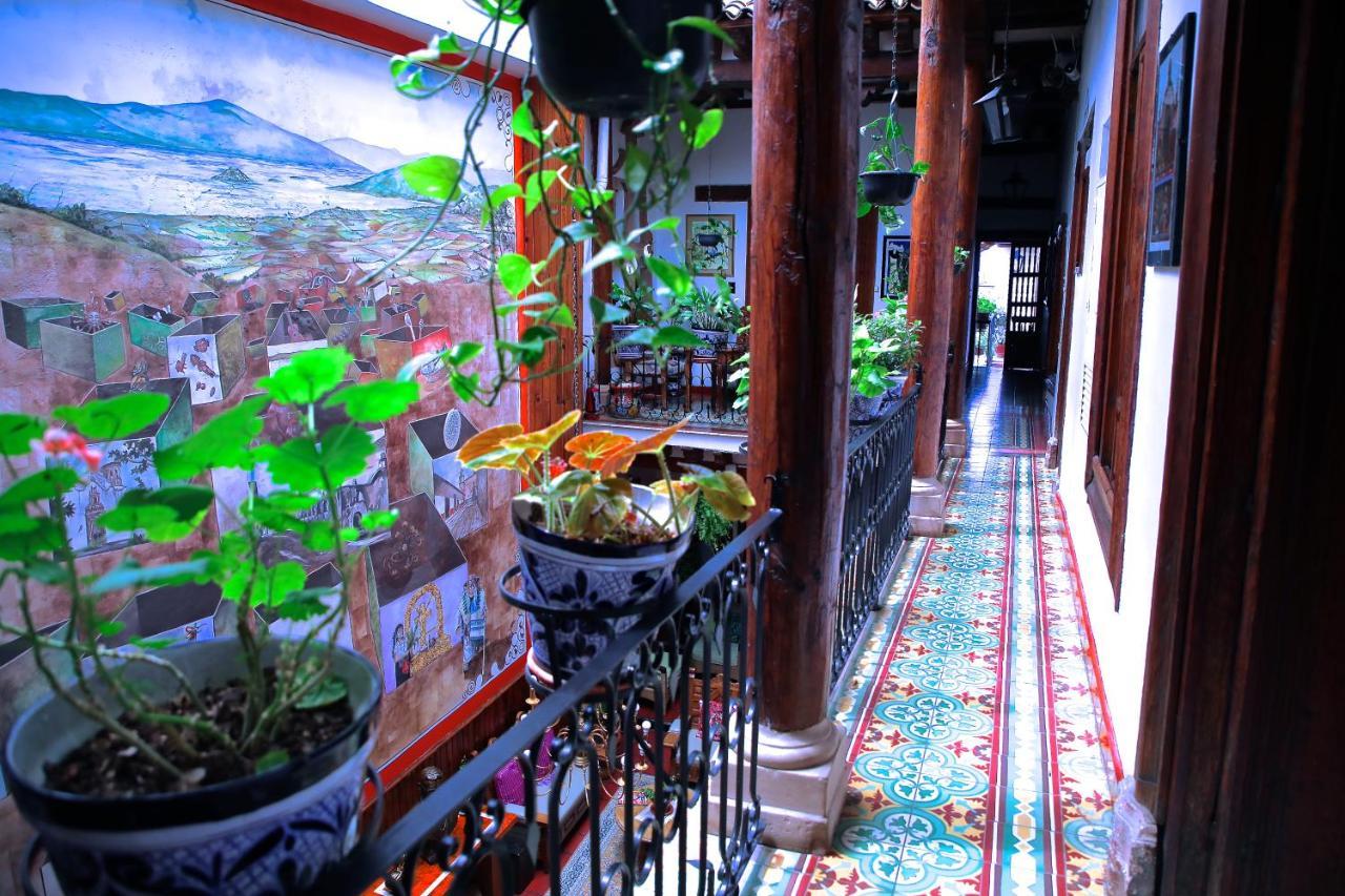 Hotel Casa Baez Patzcuaro Exterior photo